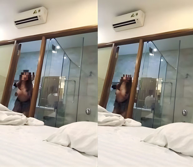 Découvrez les produits dans la salle de bain de l'hôtel